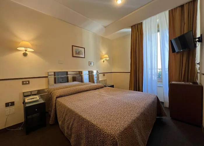 Garda 3* Rome