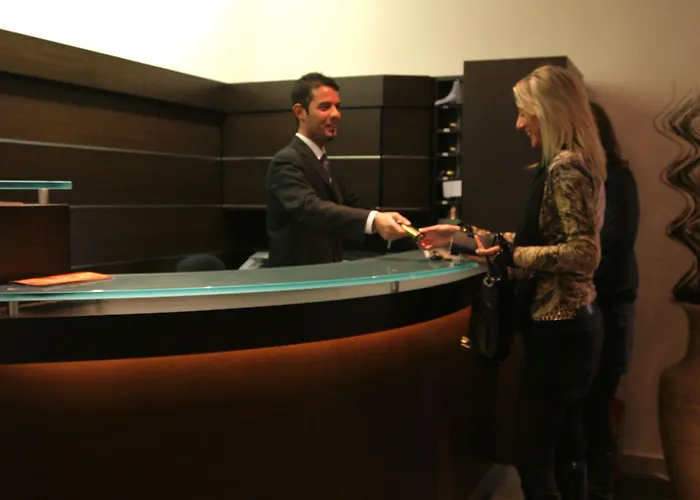 Garda Hotel 3*